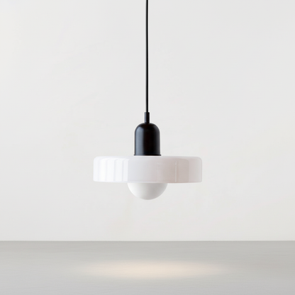 Moderne Skandinavische Pendelleuchte - ColoraGlow