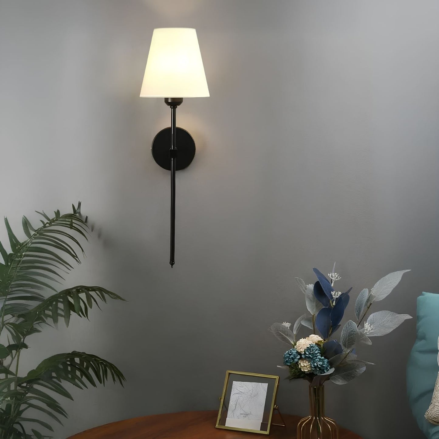 Wireless Luxury Wall Lamp - LumaElegance