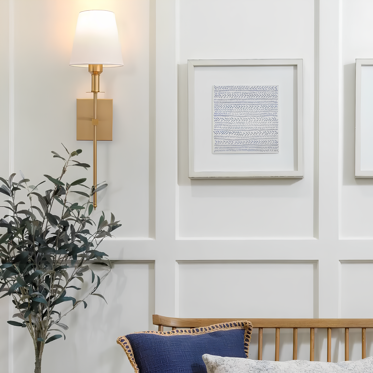 Wireless Luxury Wall Lamp - LumaElegance